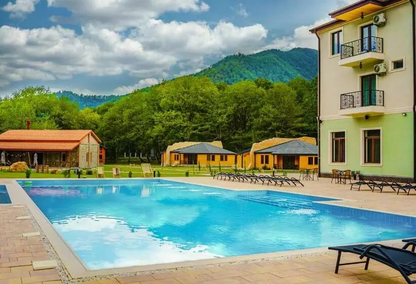 هتل Sviana Resort