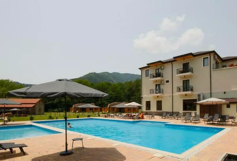 هتل Sviana Resort