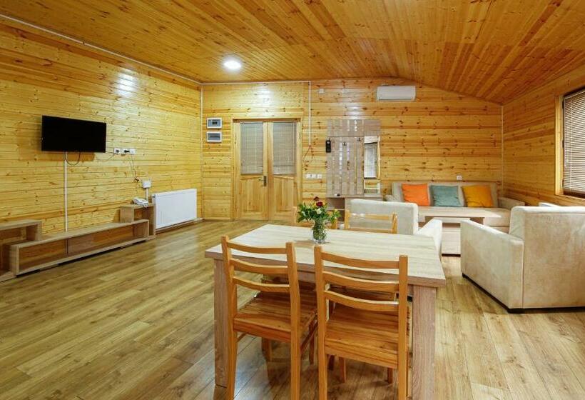 هتل Sviana Resort