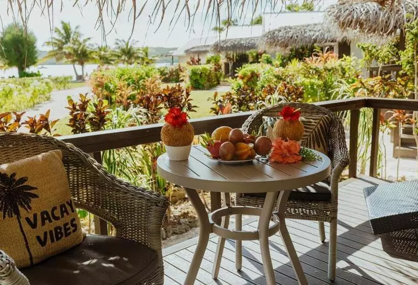 Hotelli Tai Roto Bay