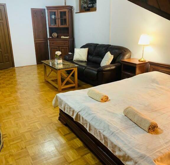 膳宿费 Motorest Milka