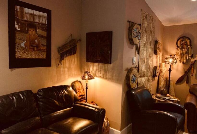 The Fraser River's Edge B&b Lodge