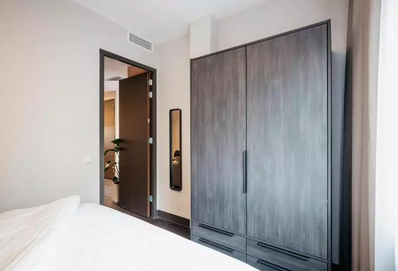 Yays The Hague Willemspark By Numa