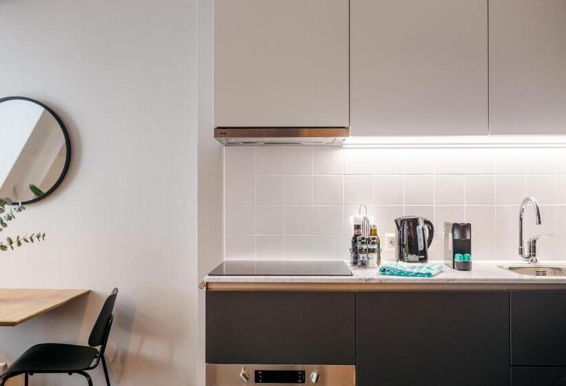 Yays The Hague Willemspark By Numa