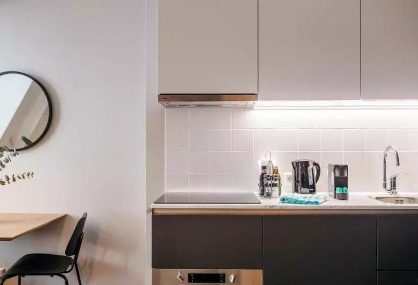 Yays The Hague Willemspark By Numa