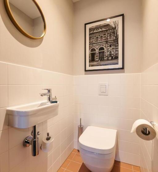 Yays The Hague Willemspark By Numa