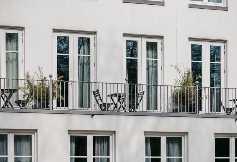 Yays The Hague Willemspark By Numa