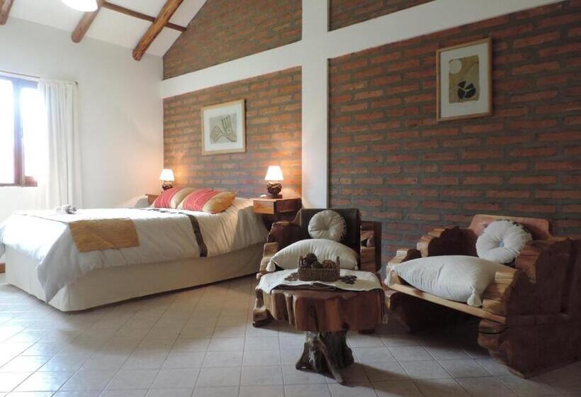 Auberge Hôtelière Hosteria El Hoyo