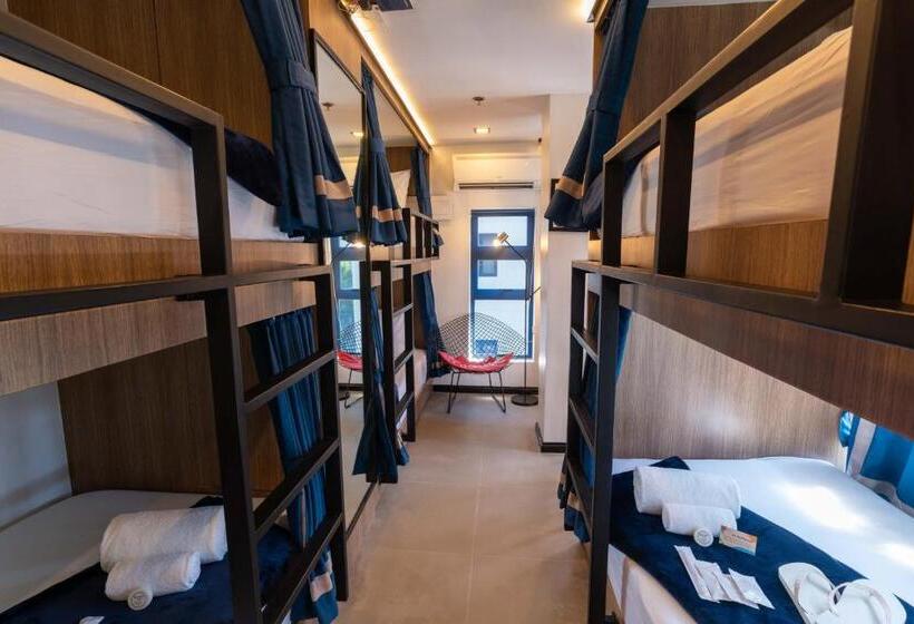 הוסטל Unwnd Boutique Hotel Makati