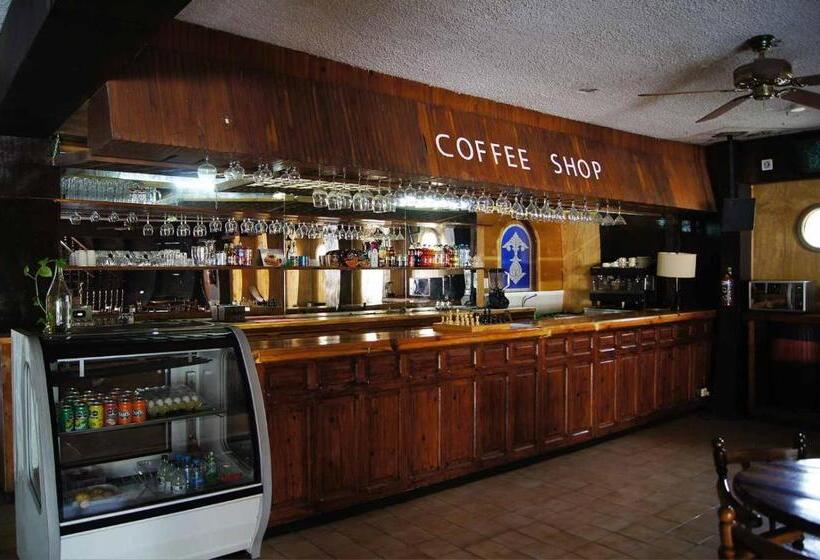 Cabo Tortuga Hotel Boutique