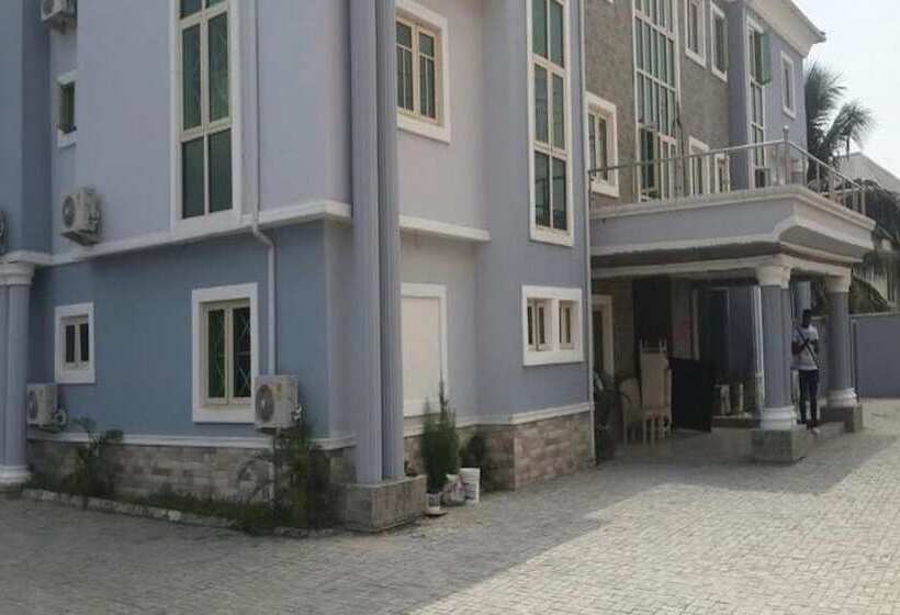 De Dreams Hotel & Suite