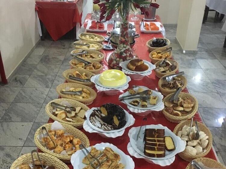 בית מלון כפרי Serrador