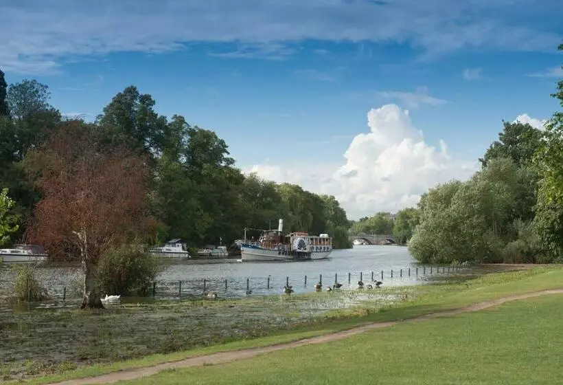 Retkeilymaja Rose Of York