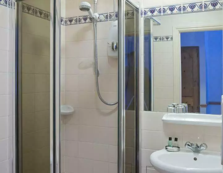 Retkeilymaja Rose Of York