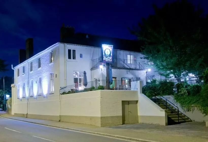 Retkeilymaja Rose Of York