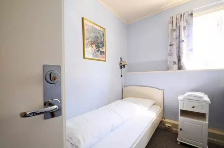 Retkeilymaja Ullensvang Gjesteheim