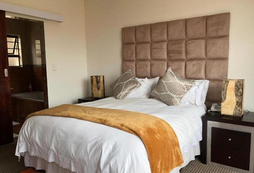 Coral Beach Bed & Breakfast