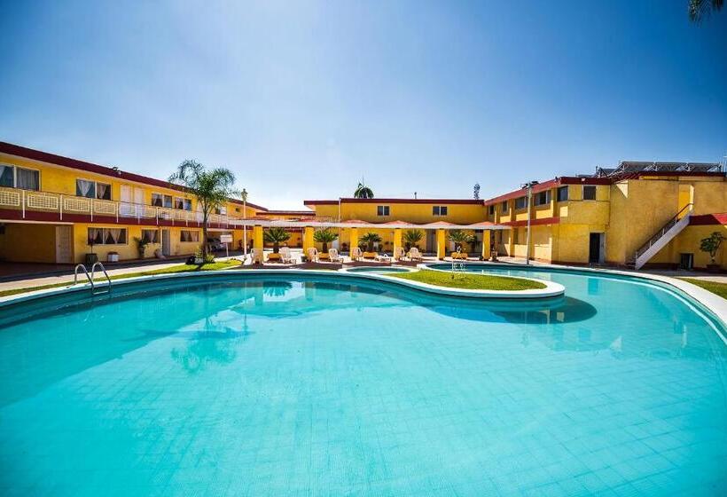 Hotel Capital O Colón, Ciudad Guzmán Jalisco