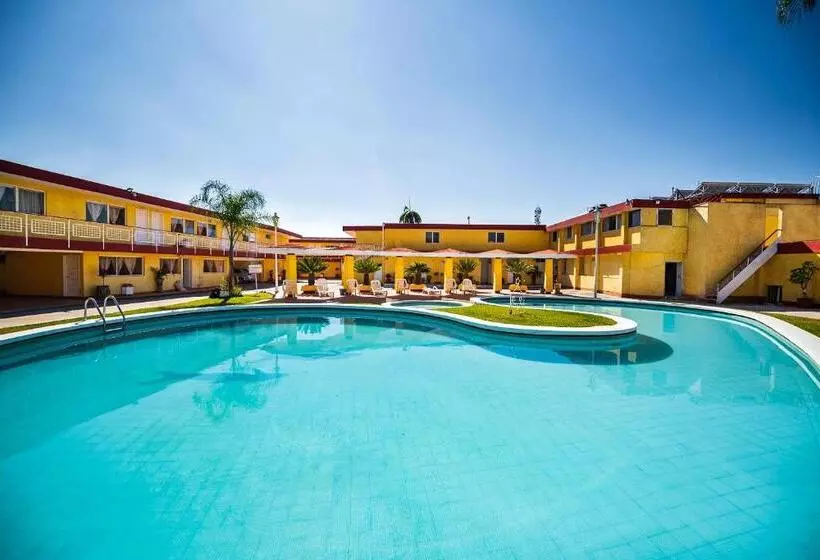 Hotelli Capital O Colón, Ciudad Guzmán Jalisco