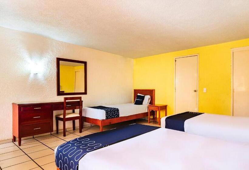 Hotel Capital O Colón, Ciudad Guzmán Jalisco