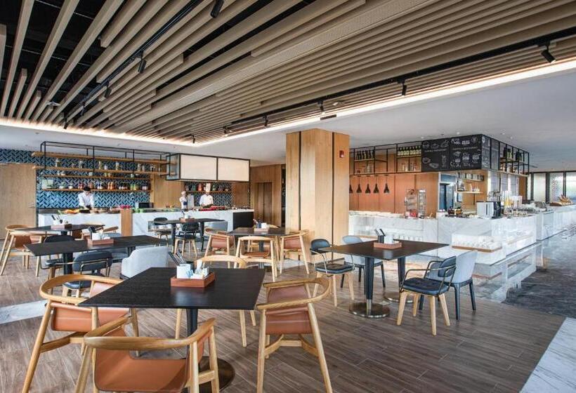 فندق Fairfield By Marriott Zhuhai Xiangzhou