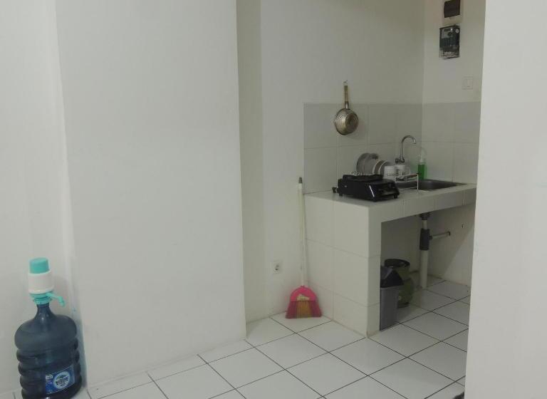 Otel Reva Room On Gunung Putri Square Apartment