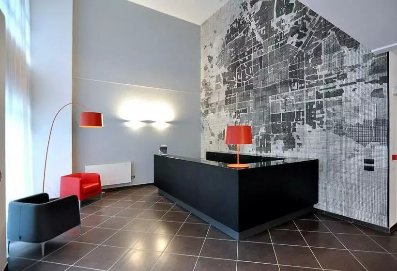 Bb Hotels Aparthotel Arcimboldi