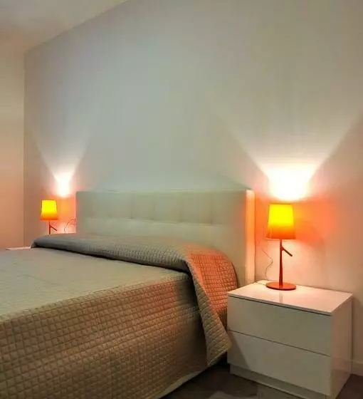 Bb Hotels Aparthotel Arcimboldi