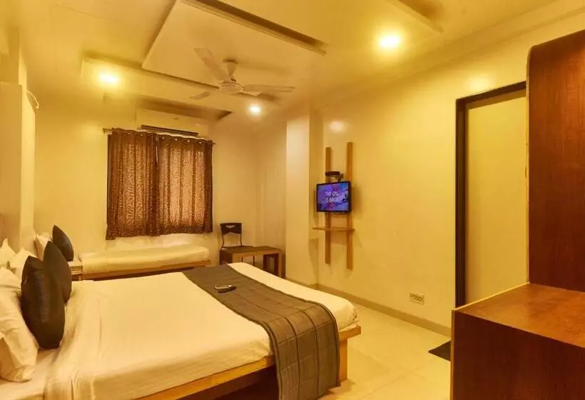 ホテル Anand Heritage