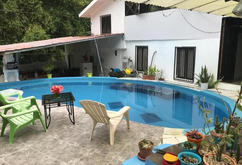 בית מלון כפרי Cabinas Cafe Del Mar