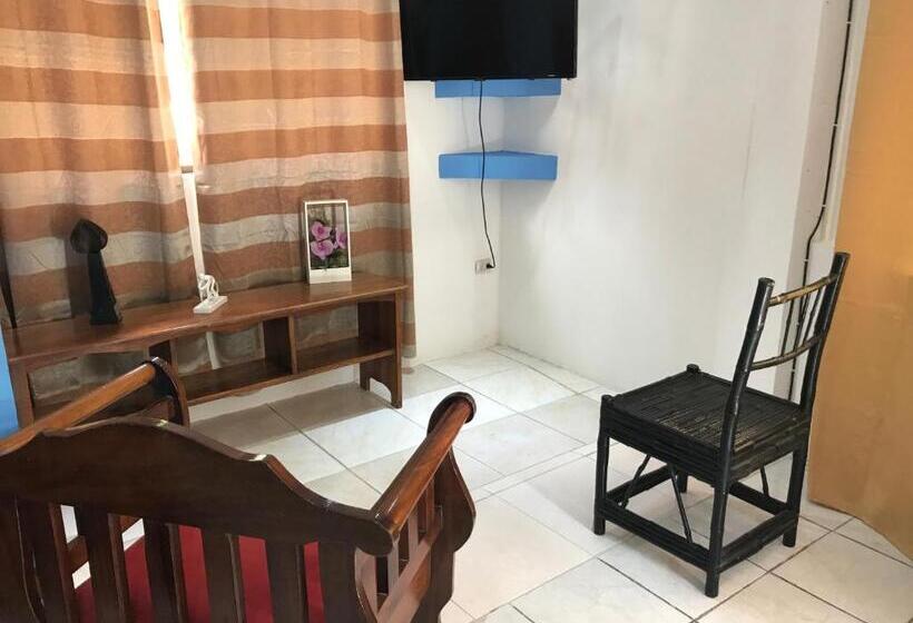 בית מלון כפרי Cabinas Cafe Del Mar