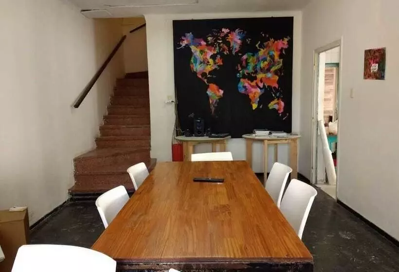 Oli Hostel