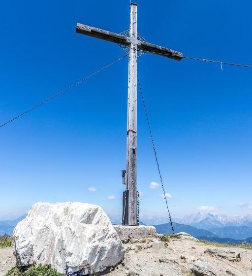 بنسيون Alpenzeit