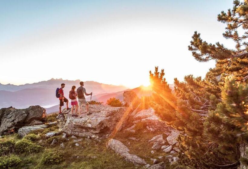 بنسيون Alpenzeit