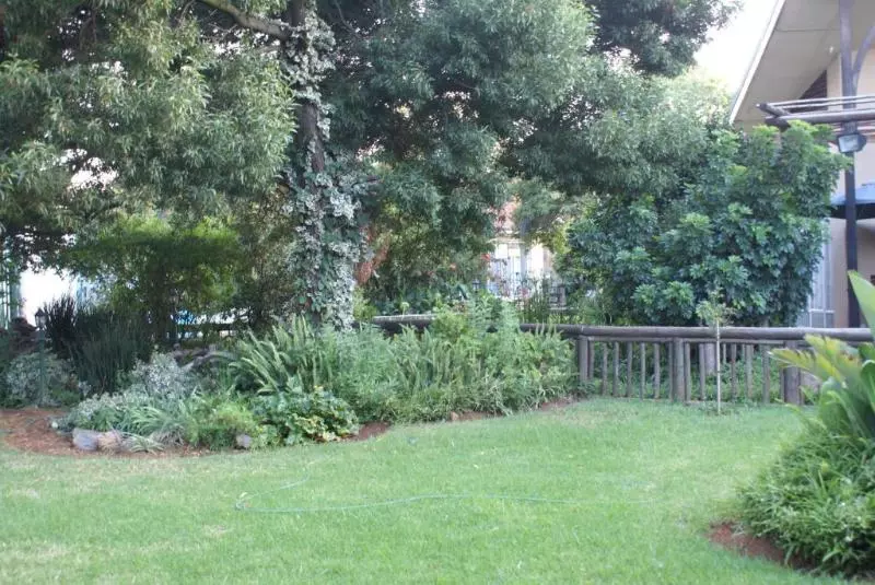 Airport Inn Bed And Breakfast