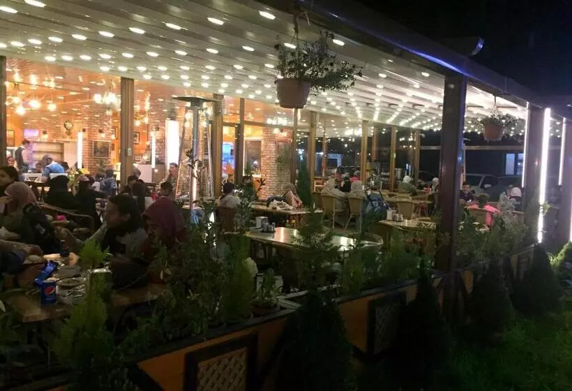 リゾートホテル Inanlar Garden Hotel & Bungalow