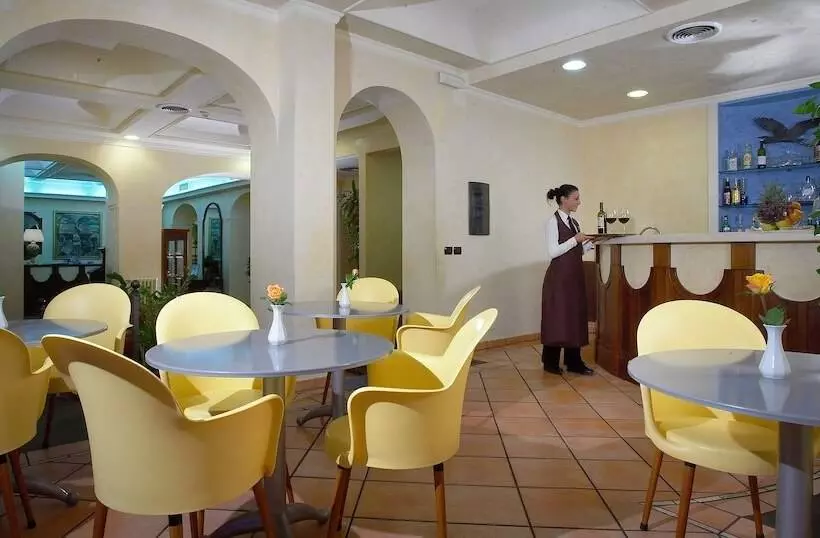 Отель Airone Wellness