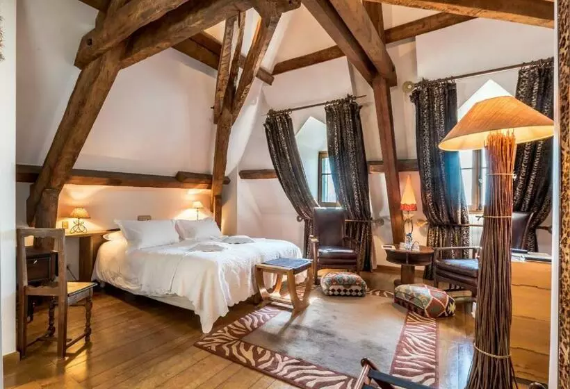 Отель Château De La Tour Du Puits