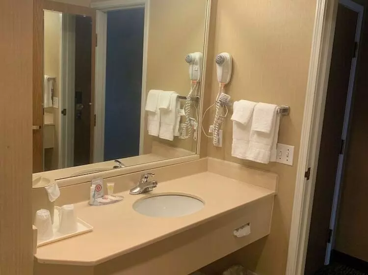 Hotelli Comfort Inn