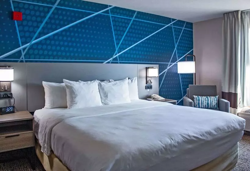 ホテル Comfort Inn & Suites Geneva West Chicago