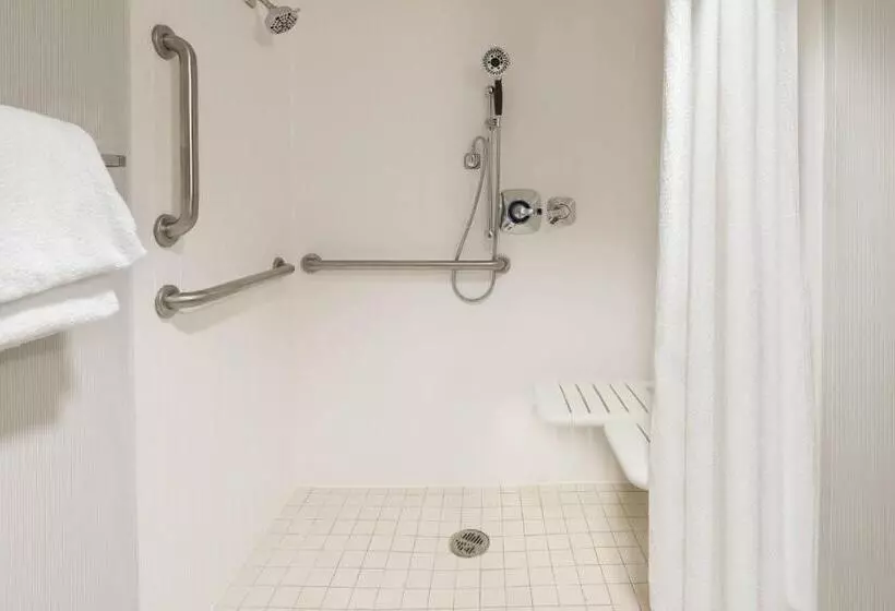 ホテル Courtyard Asheville