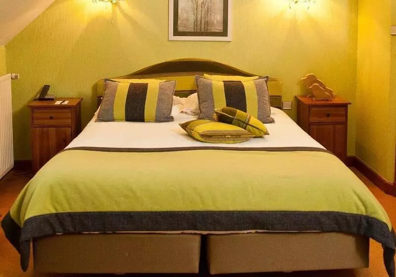 Отель Domaine De Barive