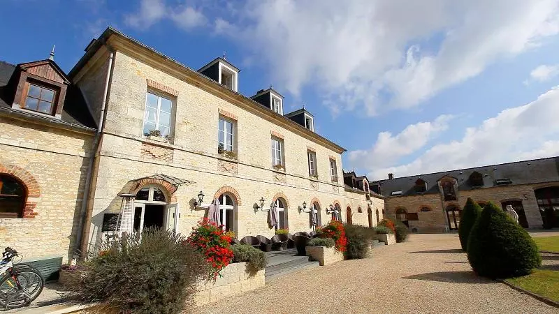 Отель Domaine De Barive