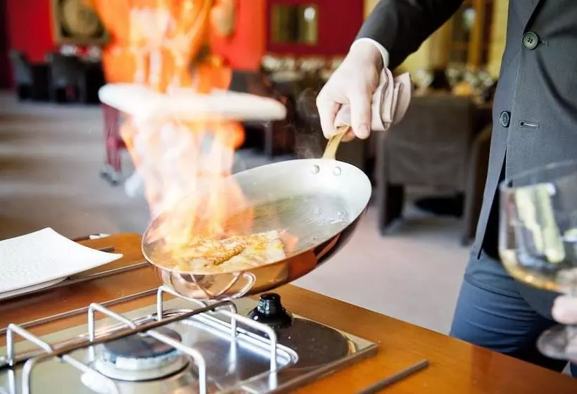 Отель Domaine De Barive