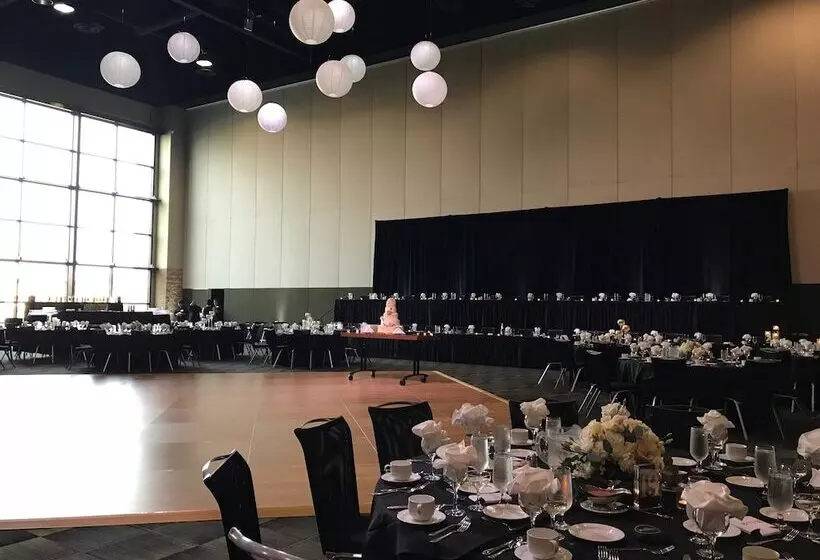 Even Hotel Chicago   Tinley Park   Convention Center, An Ihg