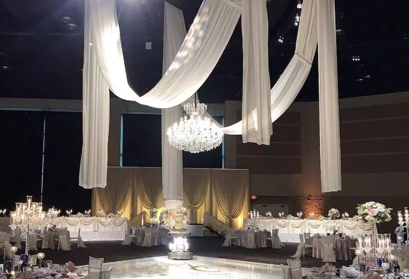 Even Hotel Chicago   Tinley Park   Convention Center, An Ihg