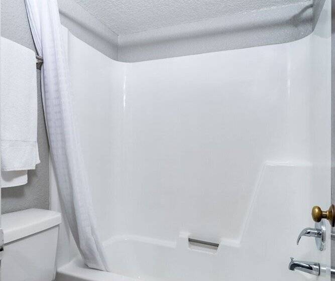 هتل Gatortown Inn