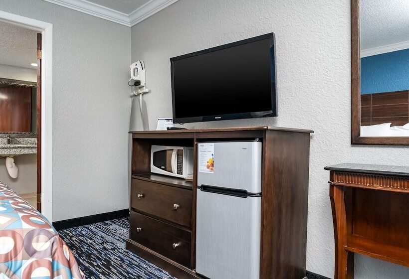 هتل Gatortown Inn