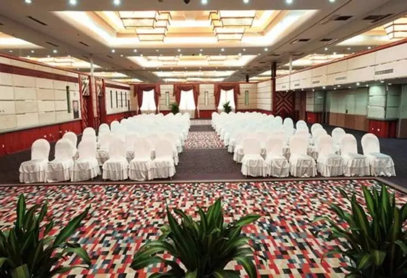 فندق Holiday Inn Hohhot By Ihg