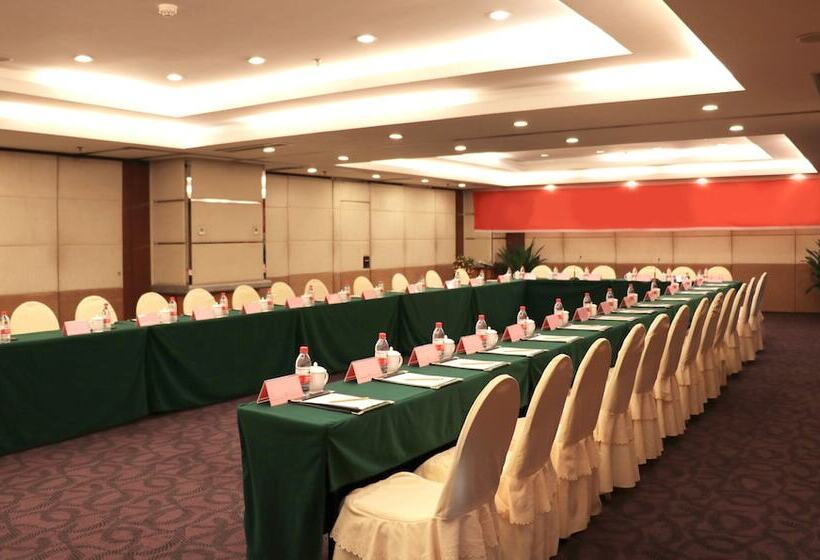 בית מלון כפרי Holiday Inn Hohhot By Ihg